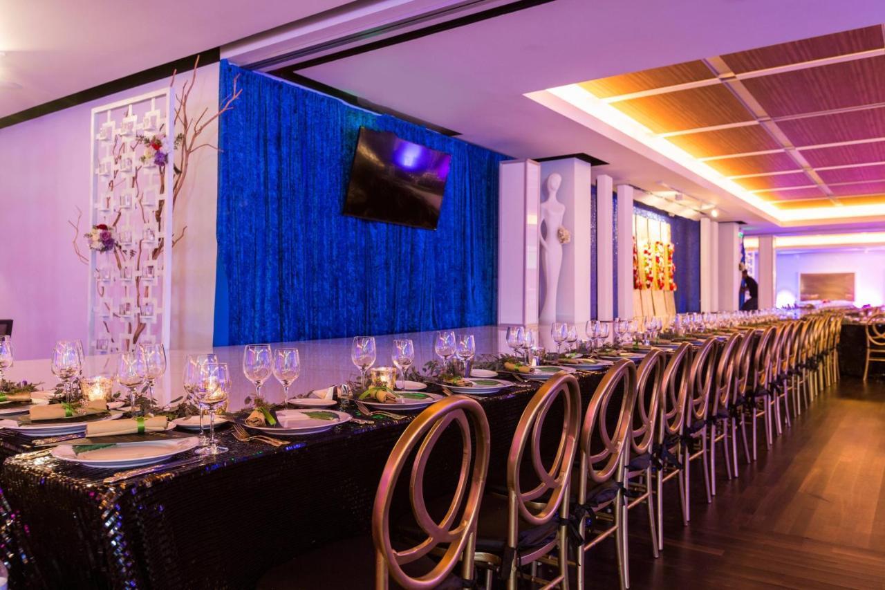 Jw Marriott Houston Downtown Exterior foto