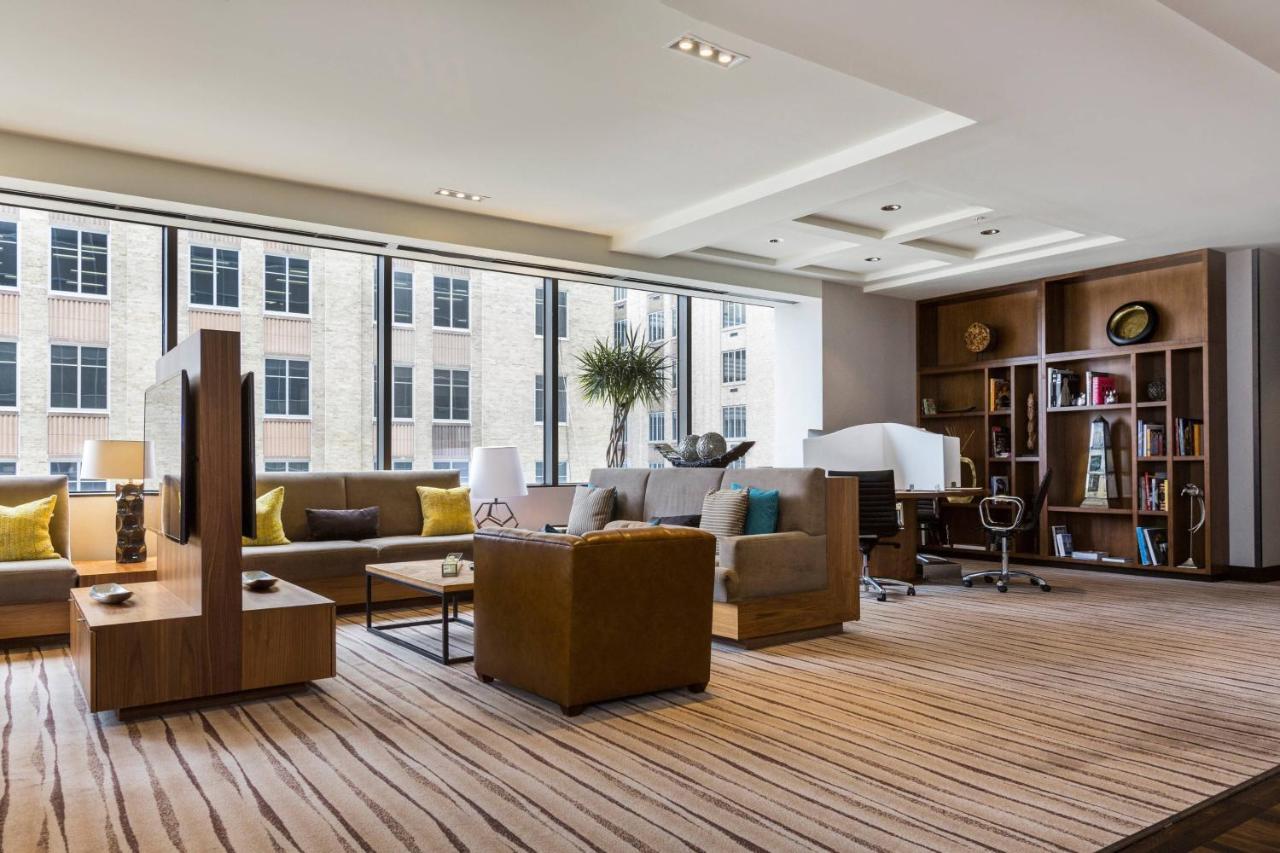 Jw Marriott Houston Downtown Exterior foto