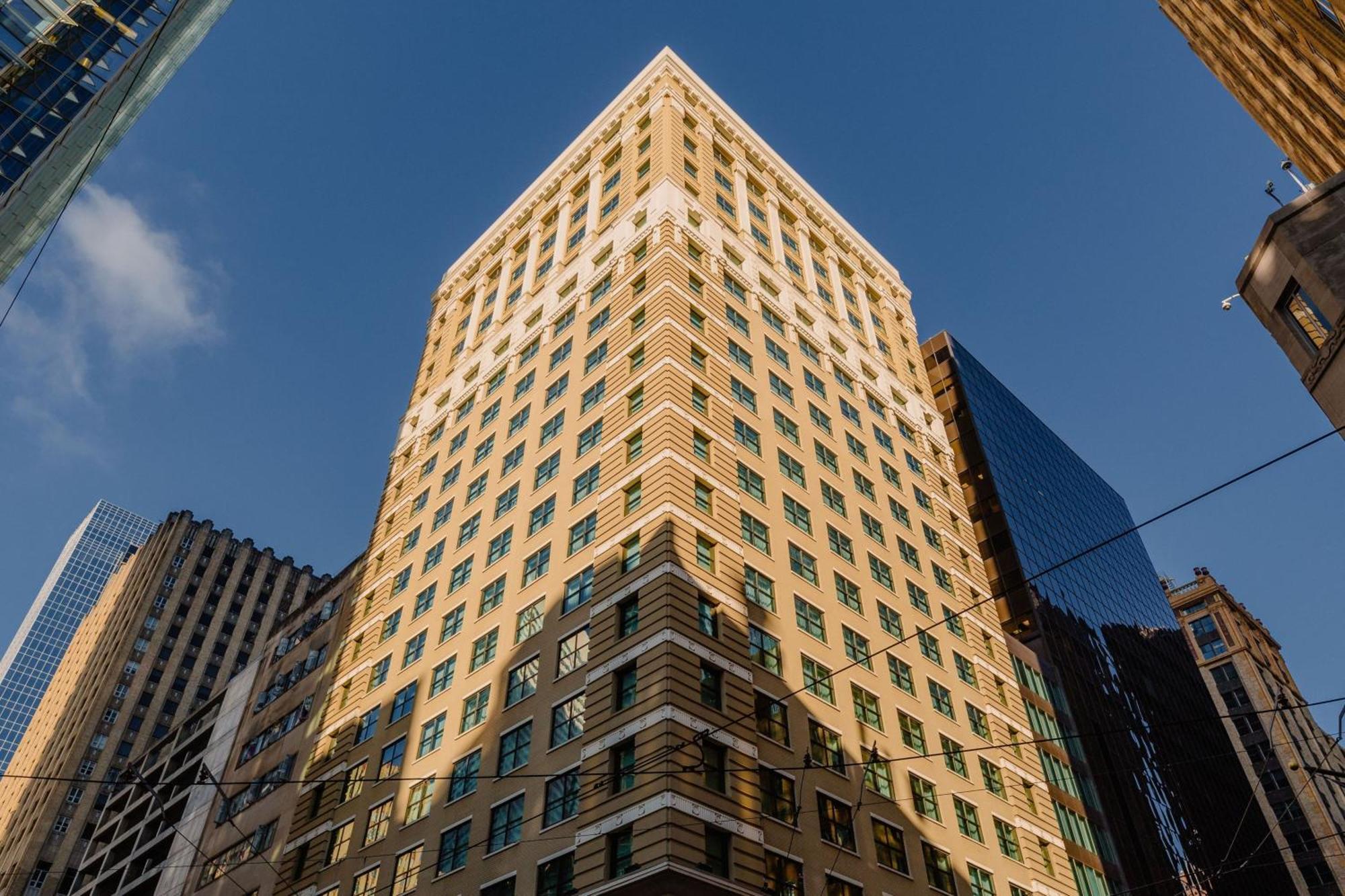 Jw Marriott Houston Downtown Exterior foto