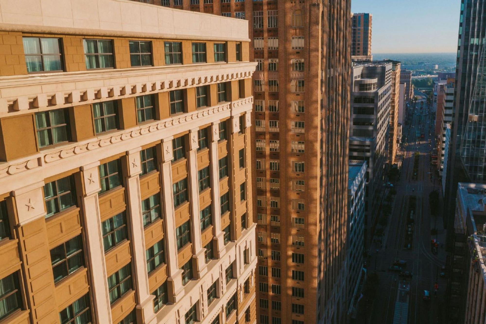 Jw Marriott Houston Downtown Exterior foto