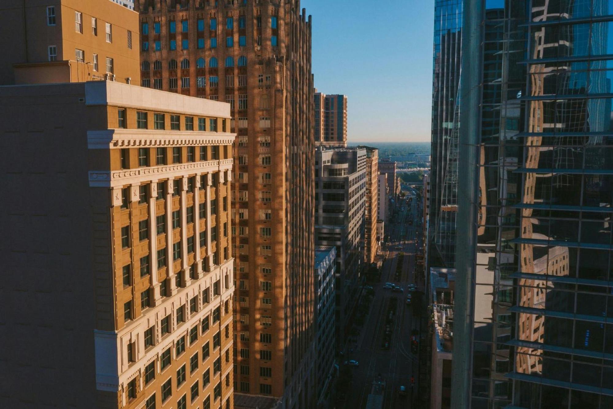 Jw Marriott Houston Downtown Exterior foto